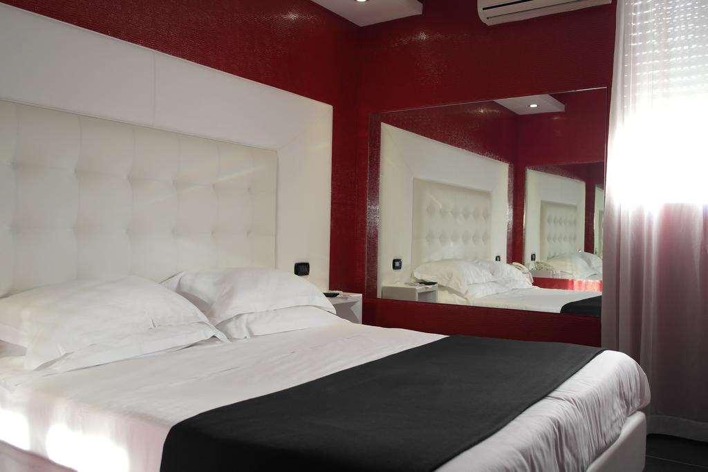 Kleopatra Design Hotel Nápoles Habitación foto